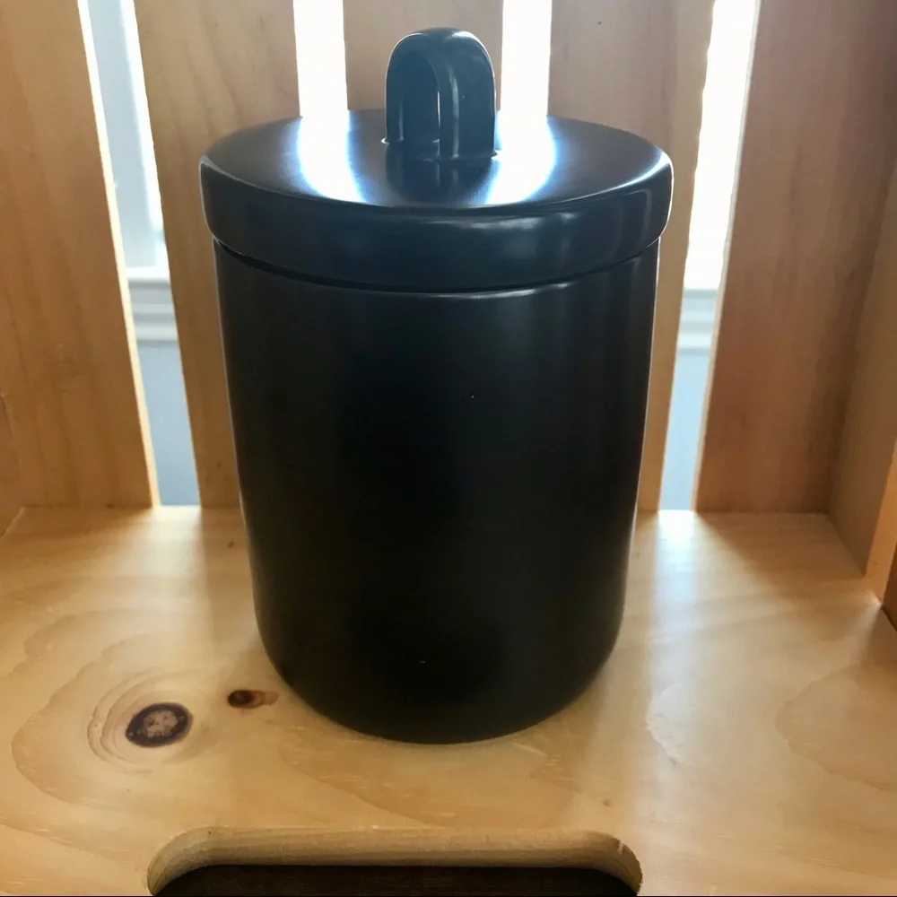 Rae Dunn Crunchy Canister